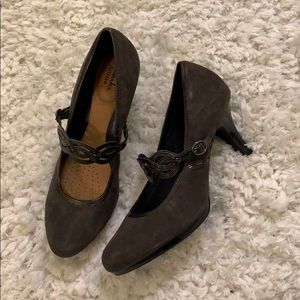 Clark Artisans Tempt Allure platform pump NIB